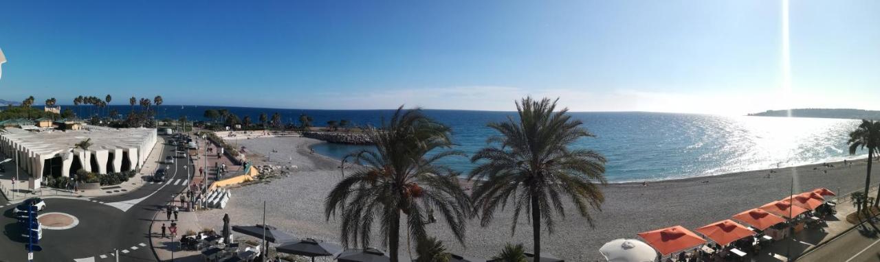 Villa Azzurra Menton Apt Luxe, Front Mer, 4Th Floor Of 5, Wifi, Tvsat, Climate 外观 照片